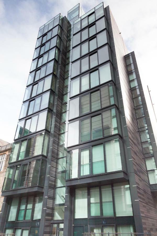 אדינבורו 2 Bed Apartment At Quartermile מראה חיצוני תמונה