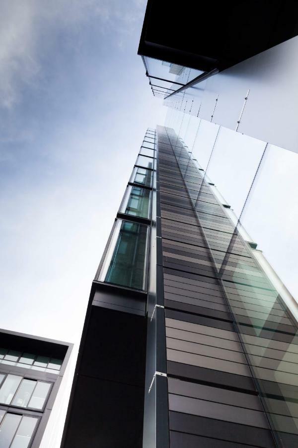 אדינבורו 2 Bed Apartment At Quartermile מראה חיצוני תמונה