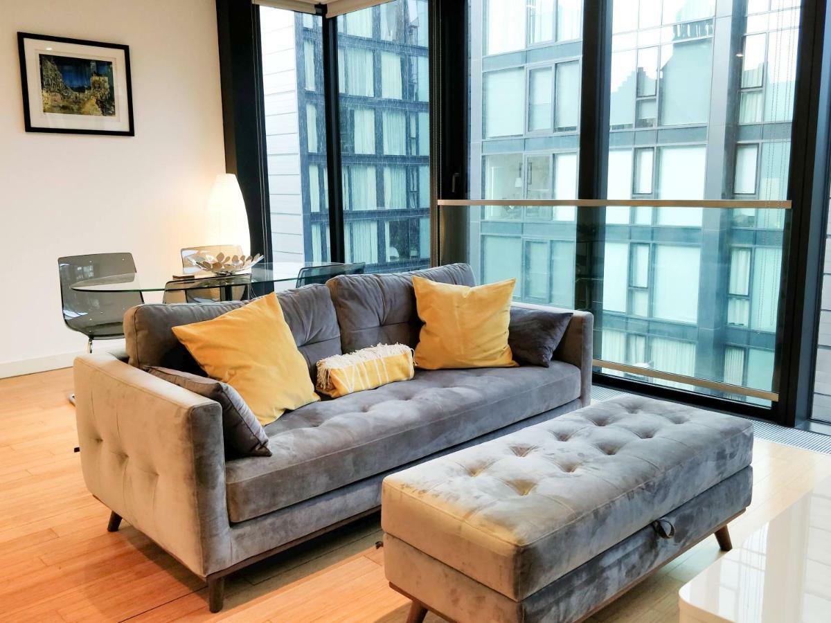 אדינבורו 2 Bed Apartment At Quartermile מראה חיצוני תמונה