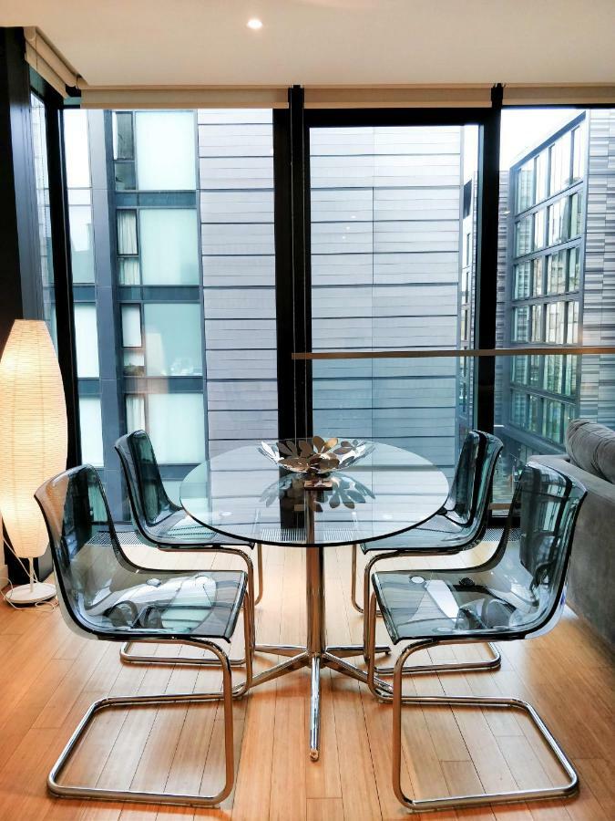 אדינבורו 2 Bed Apartment At Quartermile מראה חיצוני תמונה